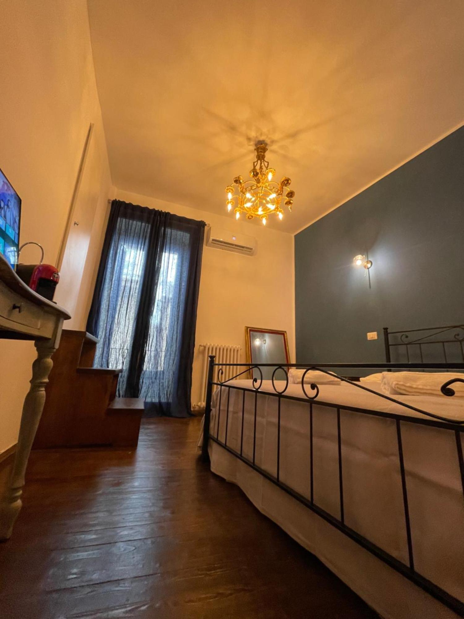 Il Serafino Holiday Suites Bari Exterior photo